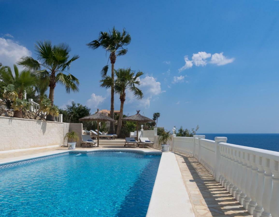 Frontline Villa, Five Star Deluxe El Campello Zewnętrze zdjęcie